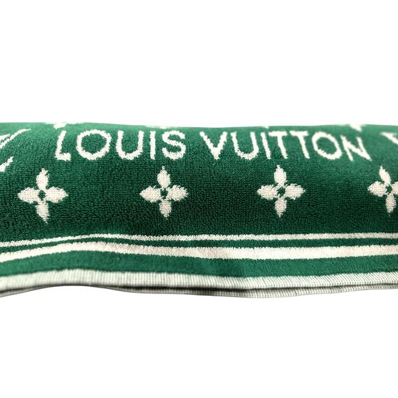 LOUIS VUITTON Beach Bath Towel Blanket Monogram Green Reversible - EUC w/BOX - Picture 11 of 14